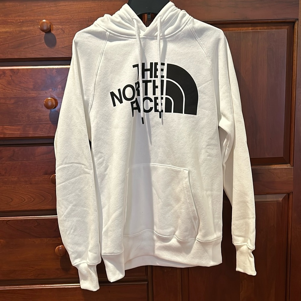 The North Face hoodie women’s size small like new never worn